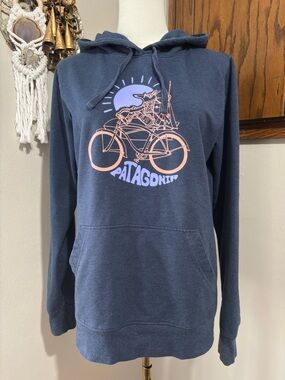 Blue Long Sleeve Hooded Pullover Shirt Lavender Bike Graphic Size Medium